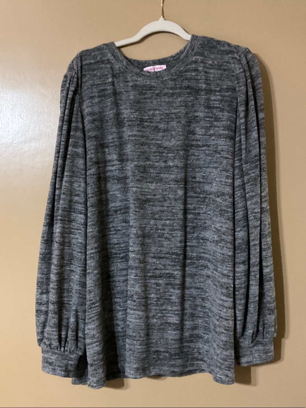 Discount Divas Boutique Gray Marled Sweater